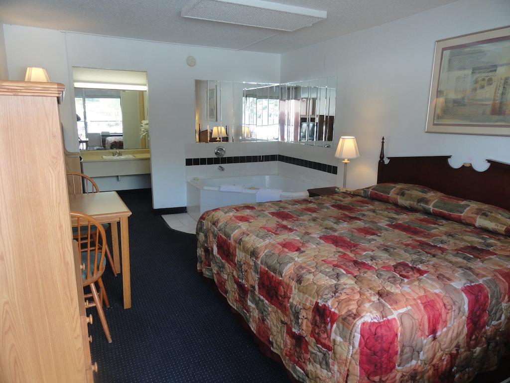Grand Rapids Inn Wyoming Kamer foto