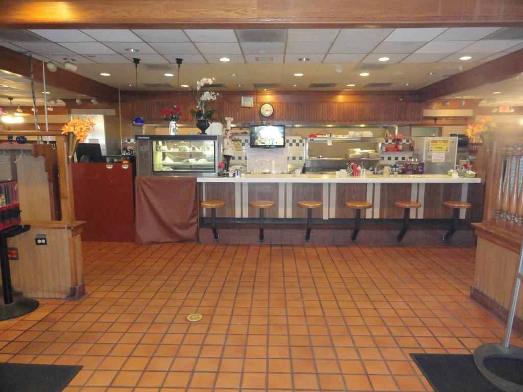 Grand Rapids Inn Wyoming Buitenkant foto