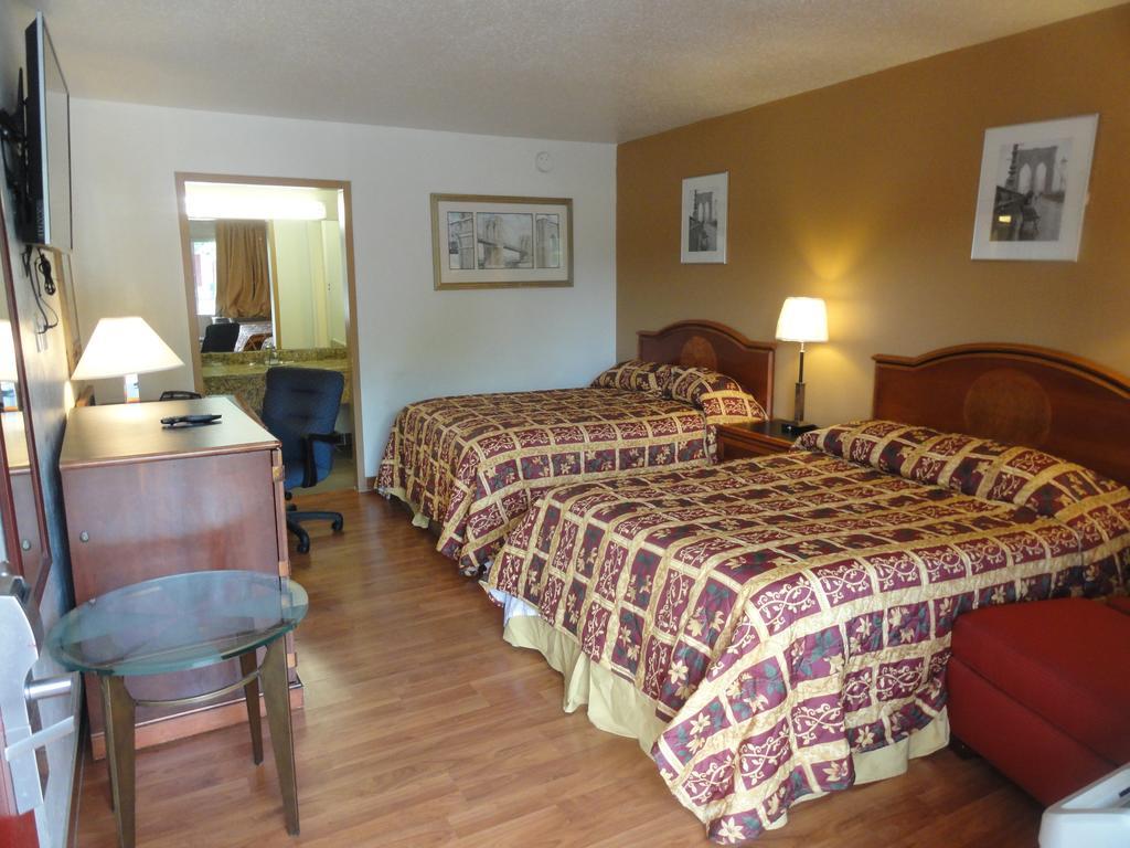 Grand Rapids Inn Wyoming Buitenkant foto
